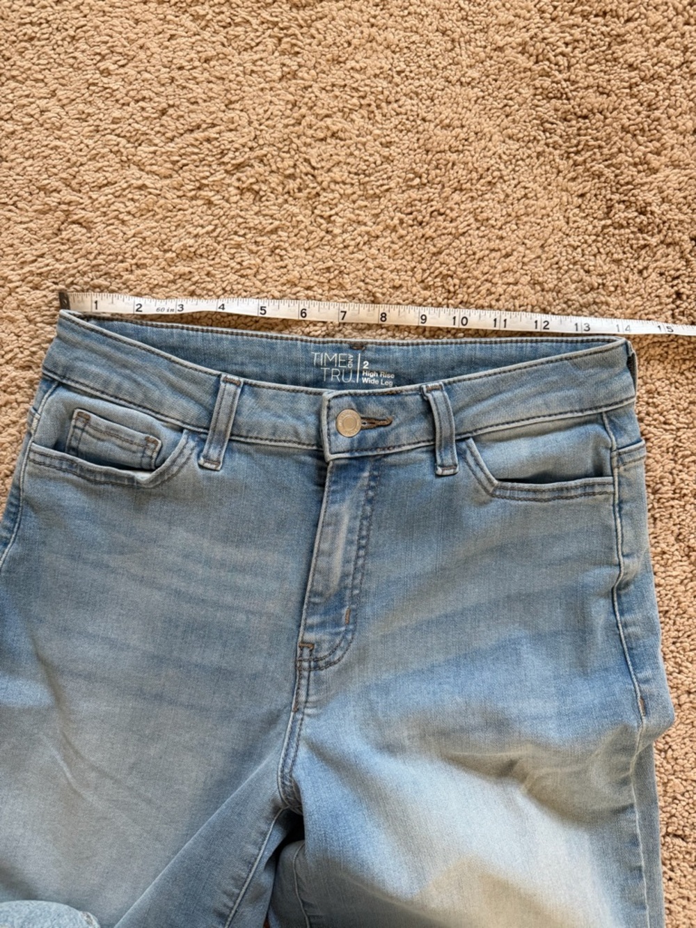 Time and Tru High-Rise Wide Leg Jeans in Medium Blue Wash - Picture 5 of 5